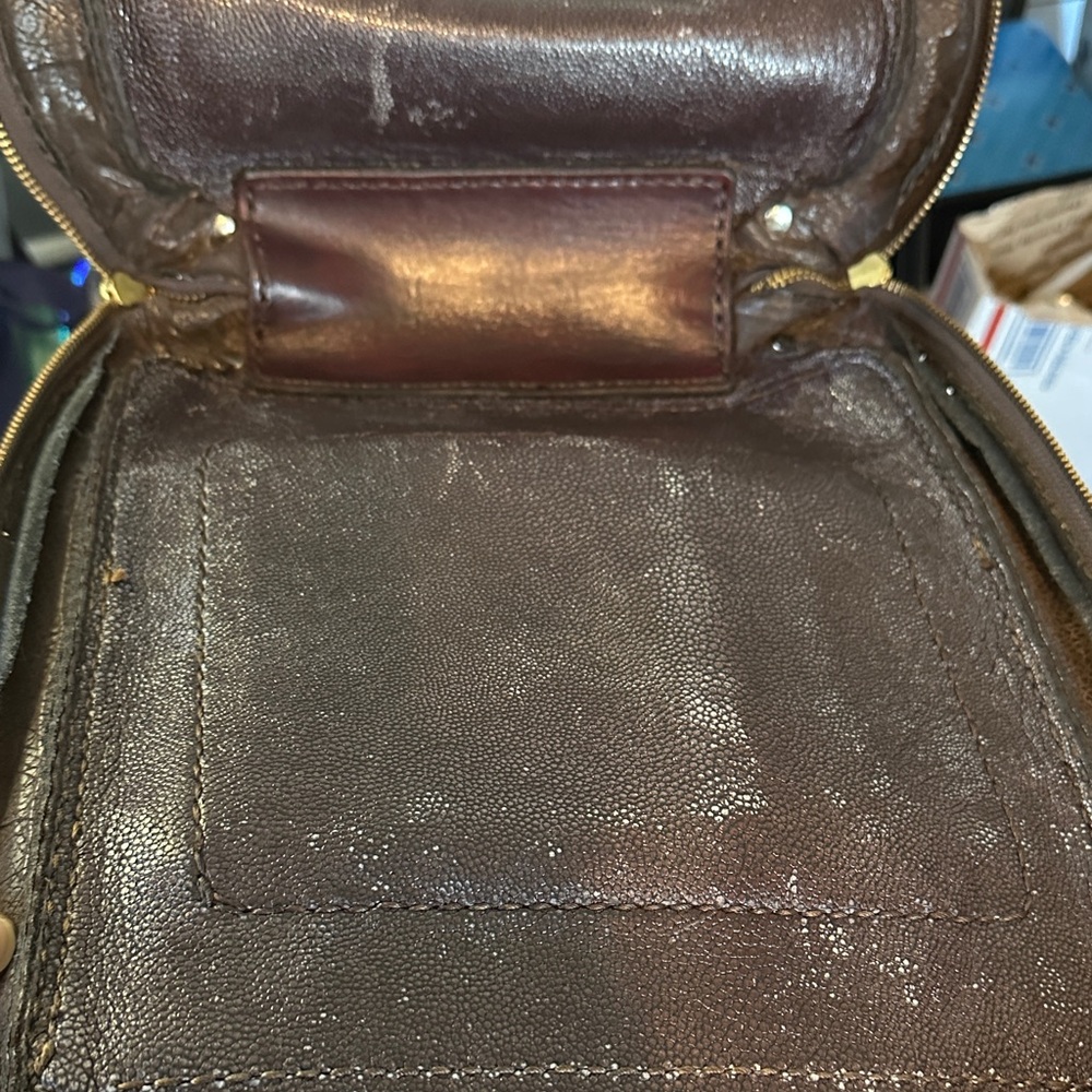 Unique Vintage Unisex Leather Messenger Bag Distressed full Grain - Picture 8 of 8